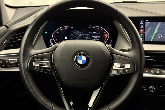 BMW Seria 1 118i Advantage