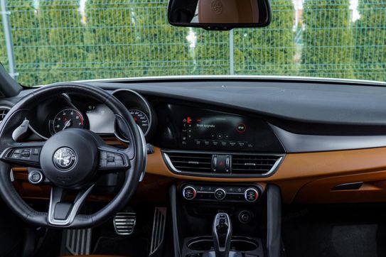Alfa Romeo Giulia 2.0 Turbo Veloce Q4 aut
