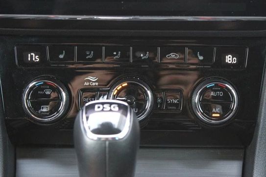 Skoda Superb 2.0 TDI Ambition DSG