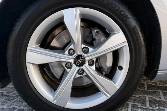 Audi A4 40 TDI mHEV quattro Advanced S tronic