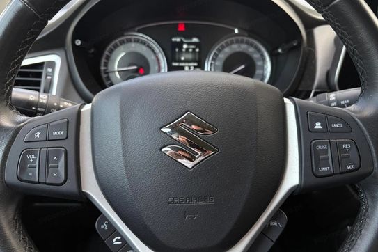 Suzuki S-Cross SX4