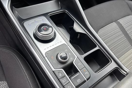 Kia Sorento 1.6 T-GDI HEV L aut 7os.