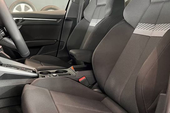 Audi A3 35 TFSI Advanced Sportback