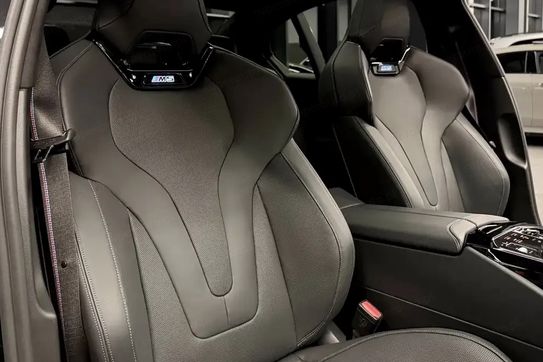 BMW Seria 5 M5