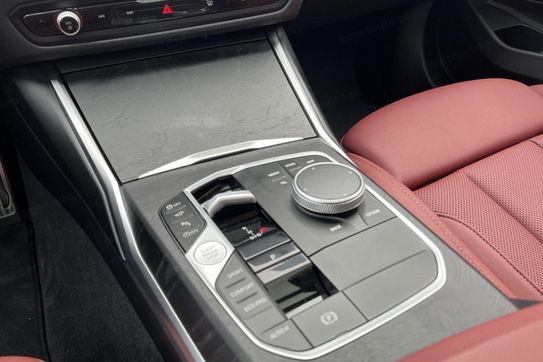 BMW Seria 3 Touring 330i xDrive M Sport