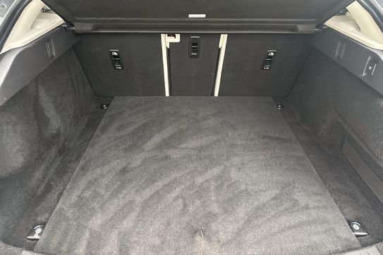 Jaguar I-Pace EV400 AWD HSE