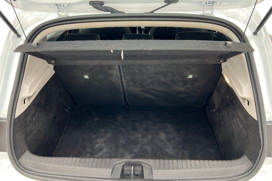 Renault Clio Equilibre 1.6 E-Tech Hybrid AT