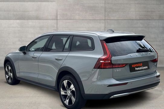 Volvo V60 Cross Country Core B4 D AWD