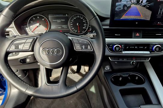 Audi A4 35 TFSI S Line