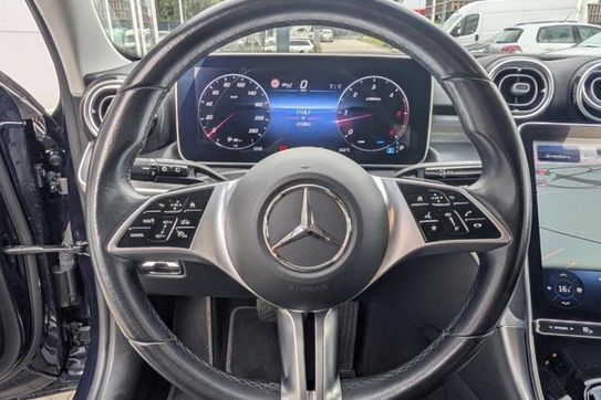 Mercedes Klasa C Kombi 220 d 4-Matic Avantgarde
