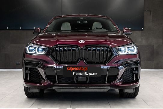 BMW X6 M50i xDrive