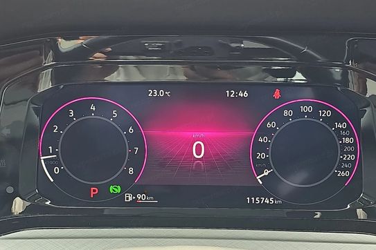 Volkswagen Golf eTSI EVO Life DSG