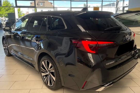 Toyota Corolla Style 1.8 Hybrid