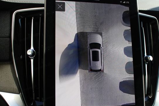 Volvo XC90 T8 AWD Plug-In Hybrid UltraDark7os aut
