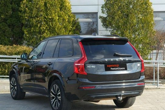 Volvo XC90 T8 AWD Plug-In Hybrid Ultimate Dark 7os aut