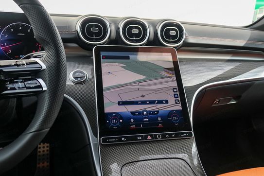 Mercedes Klasa C 200 4-Matic AMG