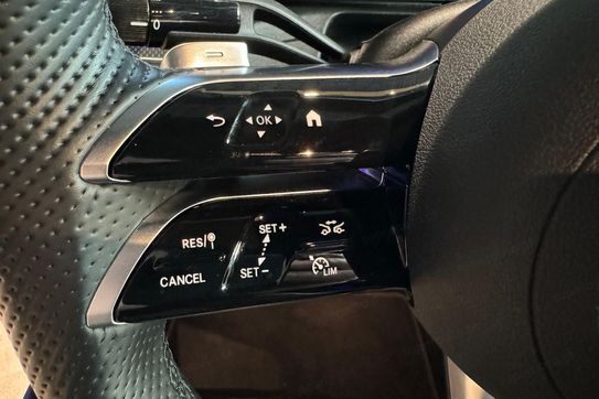 Mercedes CLE 300  4-Matic AMG Line