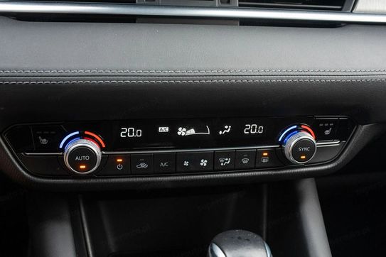 Mazda 6 2.0 Center-Line
