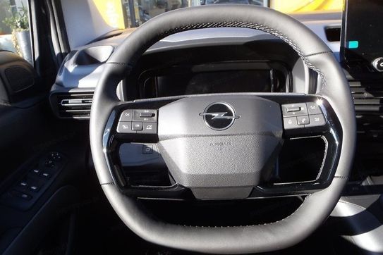 Opel Combo Kombi XL L2H1 GS AT8