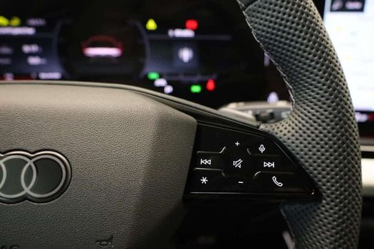 Audi A6 TDI quattro S line Avant