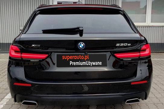 BMW Seria 5 Touring 530e xDrive Luxury Line