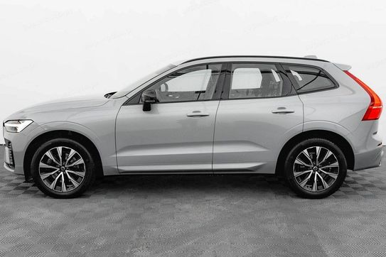 Volvo XC60 B4 B Plus Dark