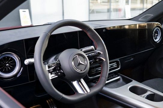 Mercedes CLA 220 4-Matic AMG Line