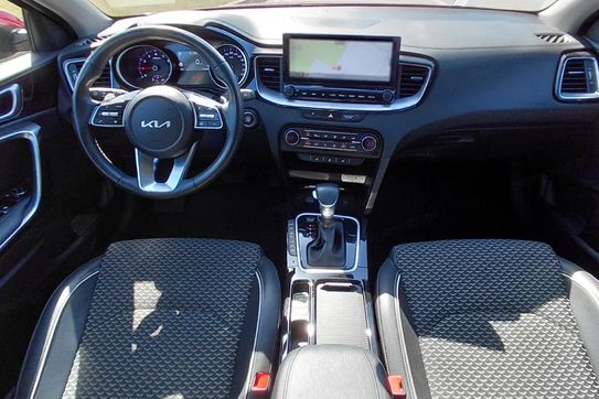 Kia Ceed 1.5 t-Gdi Tribute Dct