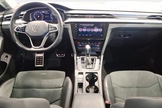 Volkswagen Arteon 2.0 TSI DSG