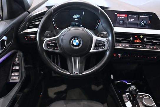 BMW Seria 1 118i M Sport aut