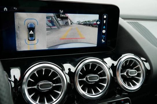 Mercedes B Klasa 220 4MATIC AMG Line