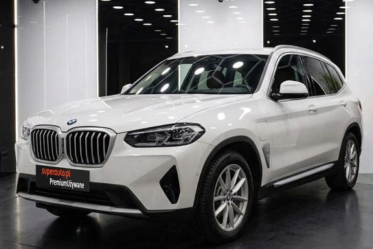 BMW X3 xDrive30e Luxury Line