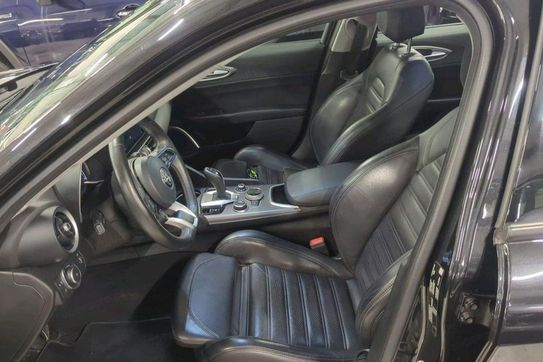 Alfa Romeo Giulia 2.0 Turbo Veloce Q4 aut