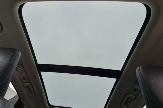 Volvo XC60 T6 Plug-In Hybrid AWD Plus Dark aut