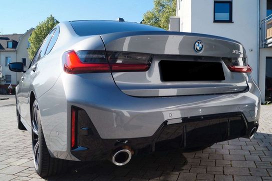 BMW Seria 3 330e M Sport