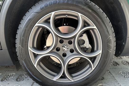 Alfa Romeo Stelvio 2.0 Turbo Sprint Q4 aut