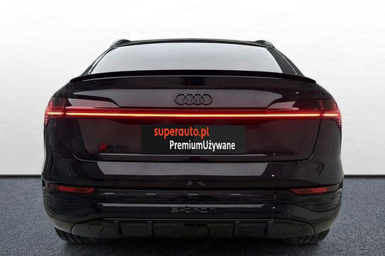 Audi Q8 SQ8 e-tron quattro