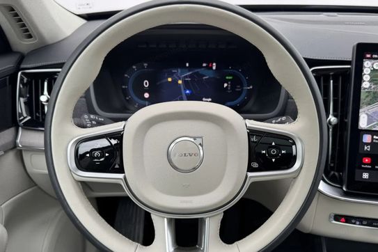 Volvo XC90 T8 AWD Plug-In Hybrid Ultimate Bright 7os aut