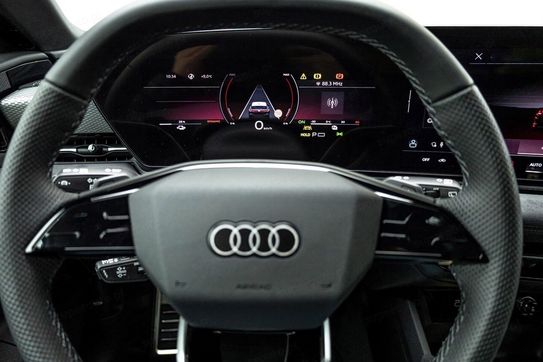Audi A6 E-tron quattro