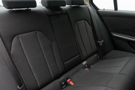 BMW Seria 3 330i xDrive