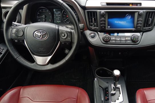 Toyota RAV4 2.0 Premium 4x4