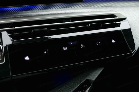 Peugeot 3008 GT e-DCS6 1.2 mHEV