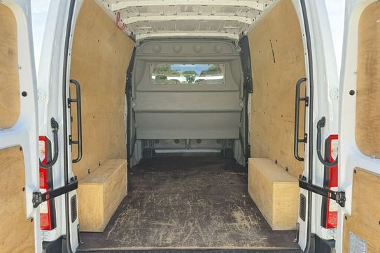 Renault Master dCi L3H2