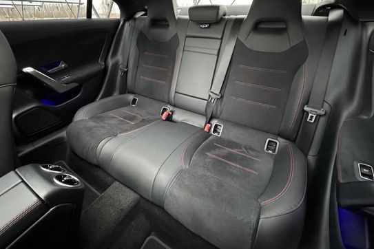 Mercedes CLA 200 AMG Line