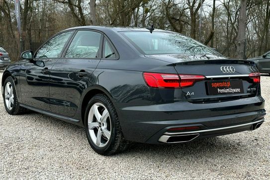 Audi A4 35 TFSI mHEV Advanced S tronic