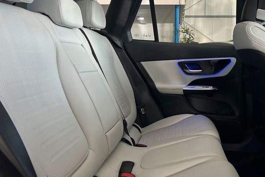 Mercedes GLC 300 e 4-Matic AMG Line