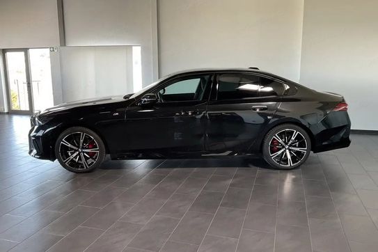 BMW Seria 5 520i M Sport