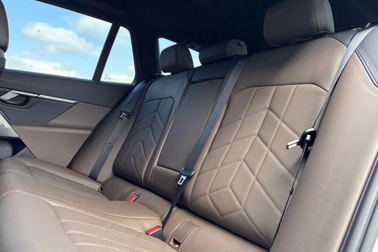 BMW Seria 5 Touring 520d xDrive M Sport