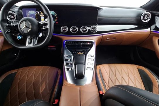 Mercedes AMG GT 43 4-Matic+