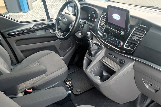 Ford Tourneo Custom L2H1